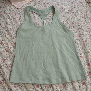 lululemon cool racerback tank top size 6